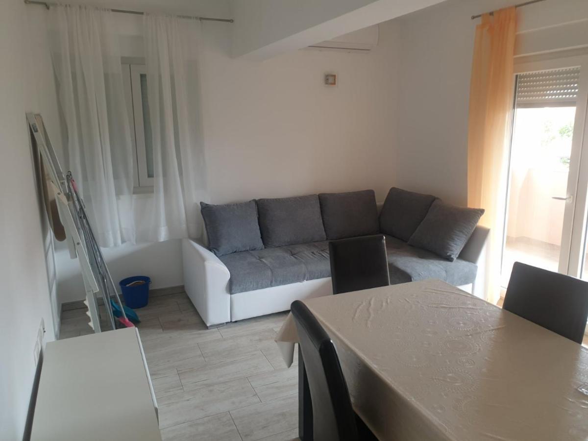 Apartament Mario Vir Zewnętrze zdjęcie